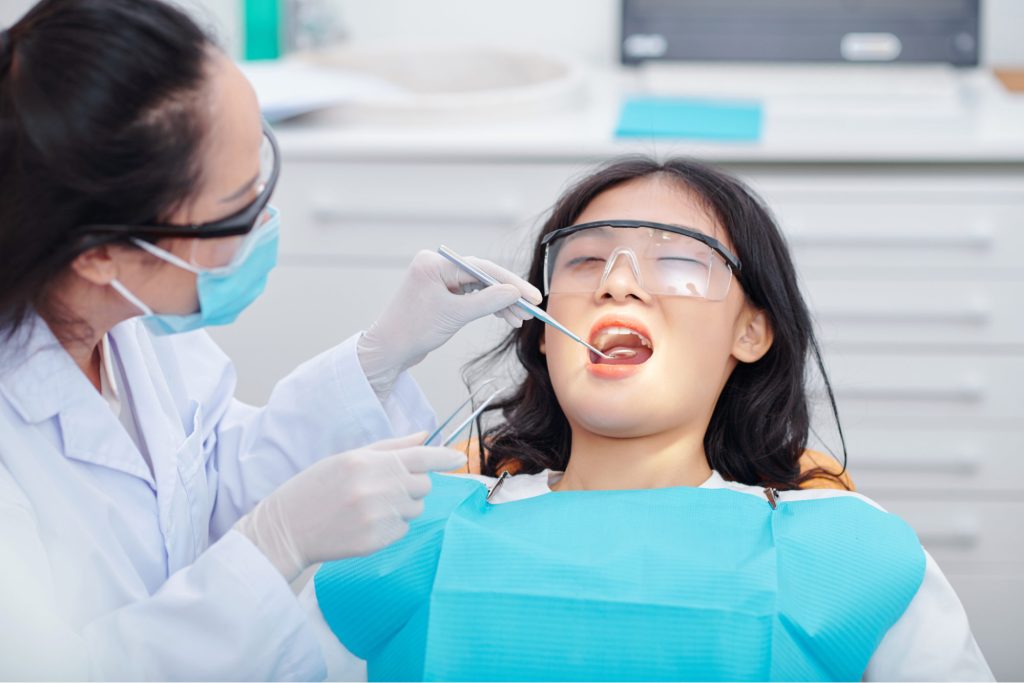 Can Teeth Fall Out After Deep Cleaning