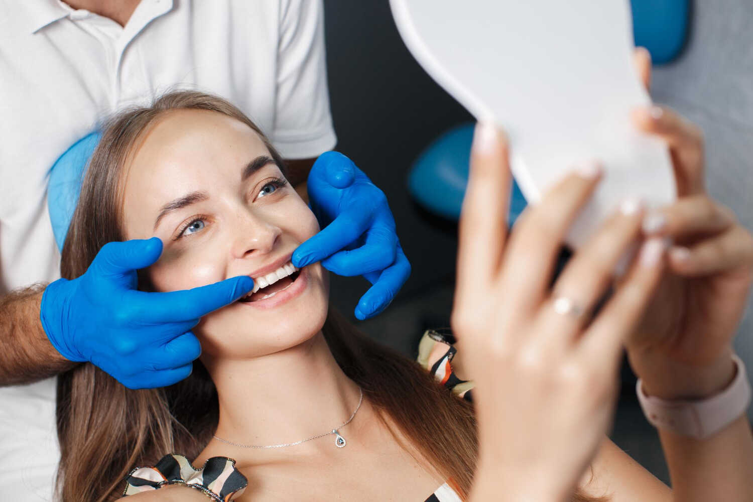 Ten dazzling benefits of professional teeth whitening