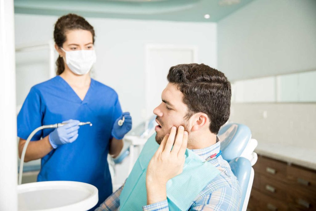 teeth whitening after tooth extraction